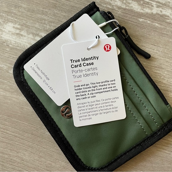Lululemon True Identity Card Case - Green Twill - Picture 3 of 9